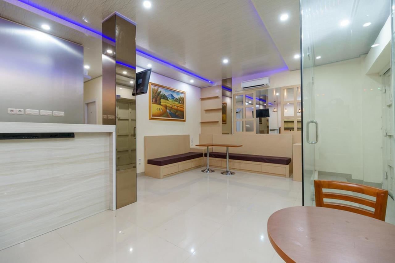 Reddoorz Plus Near Rs Rk Charitas 2 Palimbão Exterior foto